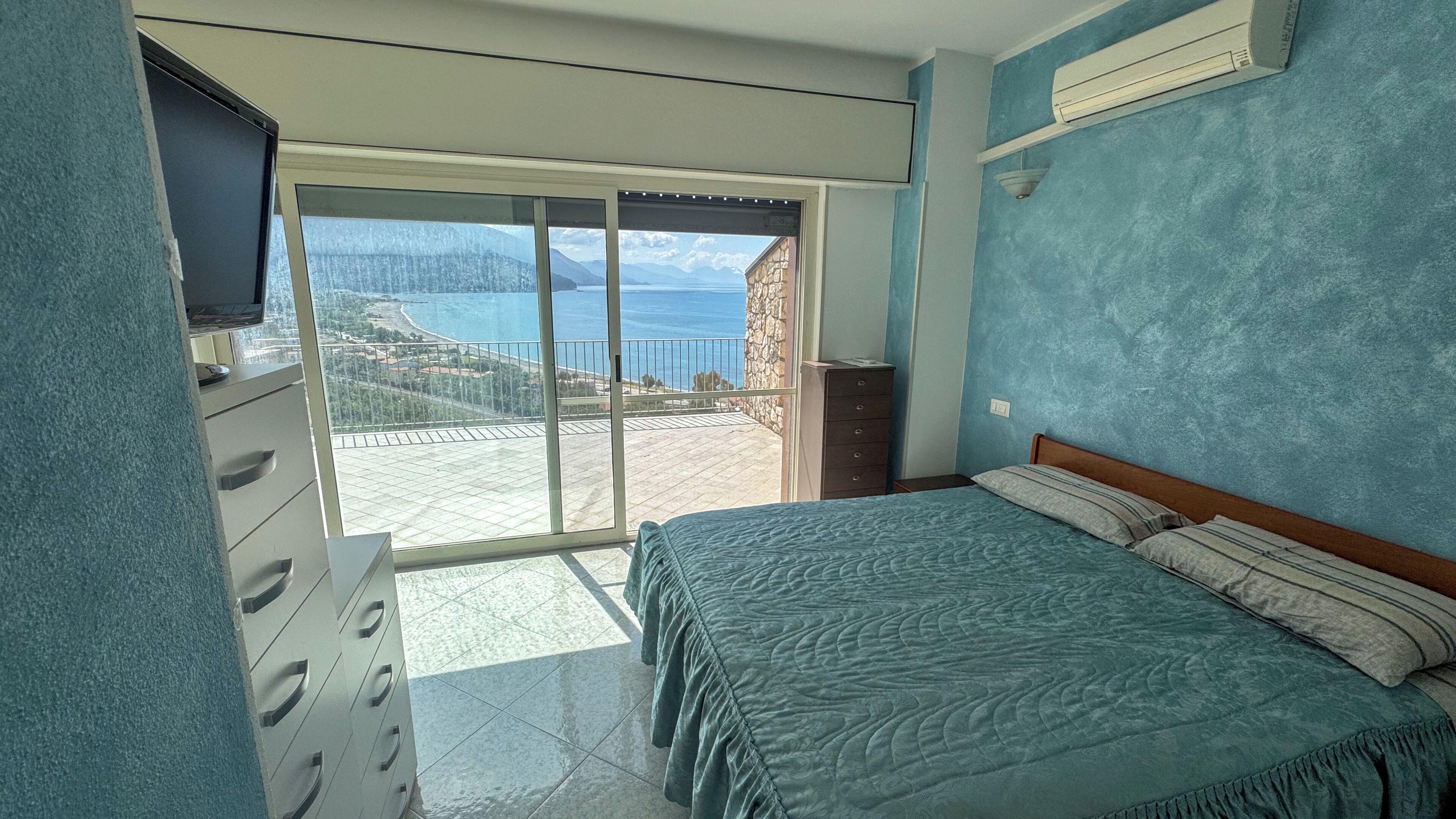 Villa, Ocean View | Iron/ironing board, free WiFi