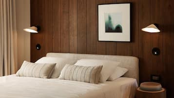 In-room safe, iron/ironing board, free WiFi