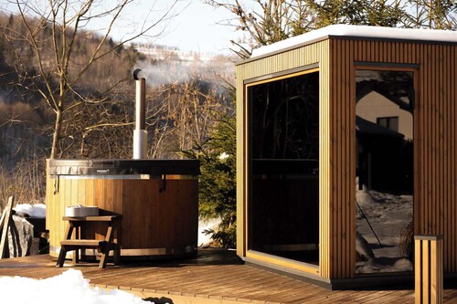 Zacisze Beskidu – Private House with Sauna, Jacuzzi & Pool