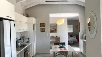 House, 3 Bedrooms, Fireplace | 4 bedrooms