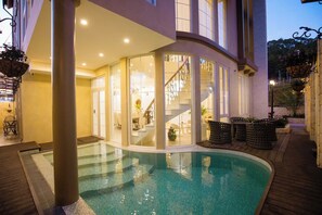 Outdoor pool - Silent Night Villa (Lac Duong)