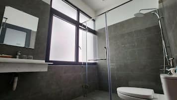 Double Room | Bathroom