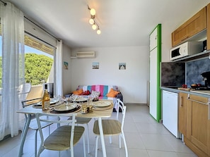 Dining - Le Méridien by Interhome (Port Camargue)