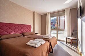 Room - Vrbo Property (Cangas de Onís)