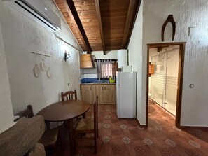 Private kitchen - Vrbo Property (CM)