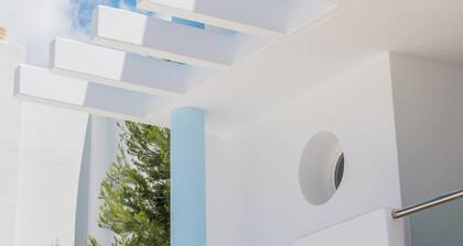 Can Azzurra Pool & Beach Family Home, Cala Vadella