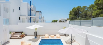 Can Azzurra Pool & Beach Family Home, Cala Vadella