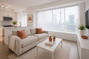 Standard Room | Living area - The Oaklyn Stay (Toronto)