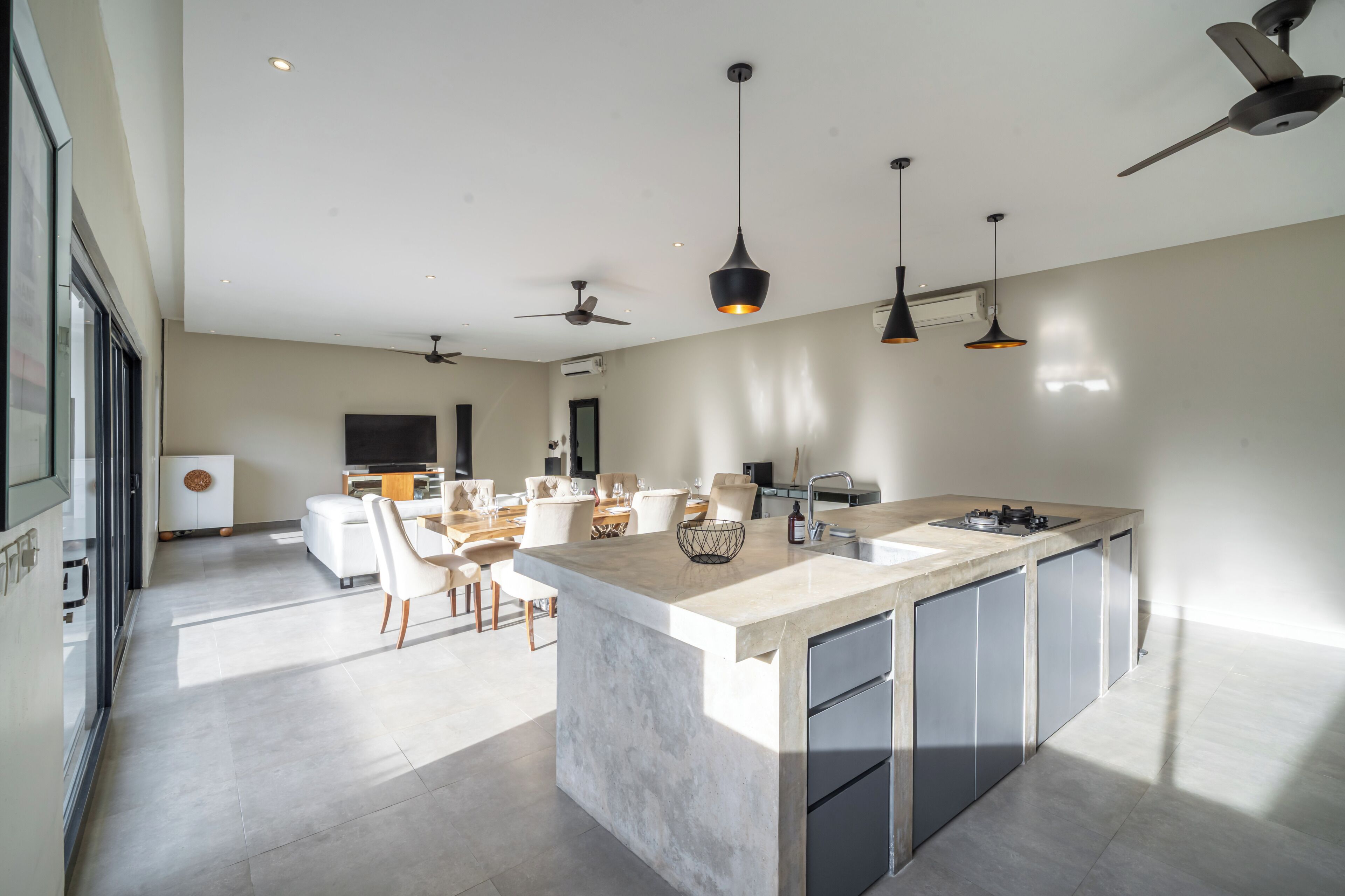 Villa de lujo, vistas a la piscina | Interior