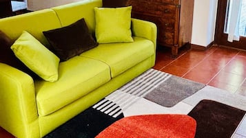 Fernseher, Kamin