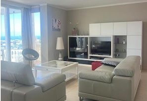 Living area - Villa Sleeps 4 With Indoor Pool (Denia)