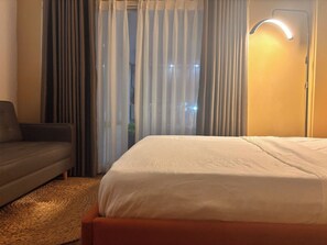 Double Room - Darlington House Xo Viet Nghe Tinh (Phuong Thanh My Tay)