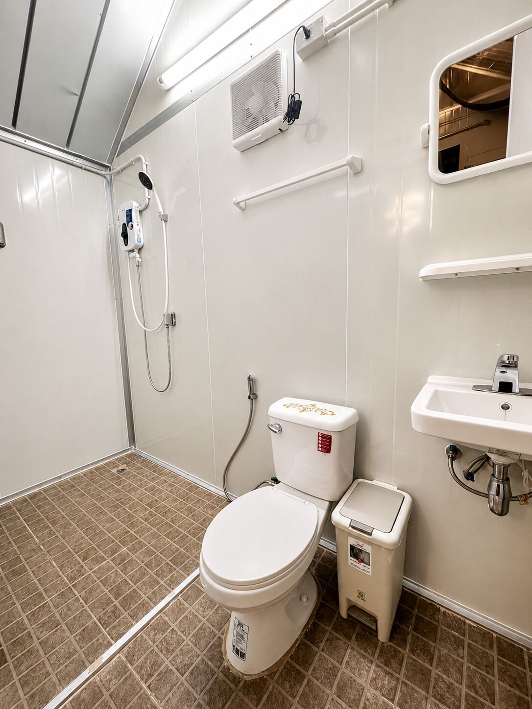 Exclusive Studio Suite, Terrace, Tower | Bathroom