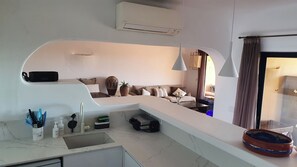 Interior - Vrbo Property (Porches)