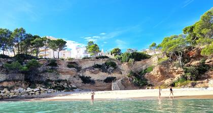 Casa Cala Bot - Private Mediterranean escape in Costa Dorada