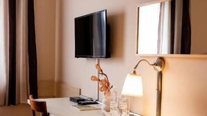 Interior - Hotel Nevada (Lagow)