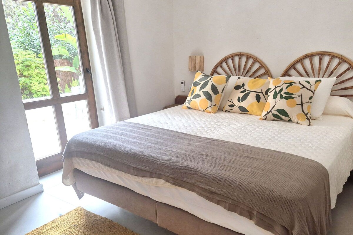 Ropa de cama de alta calidad, cubrecamas y colchones con efecto memoria 