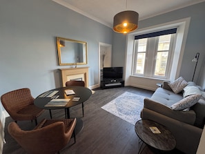 Living area - Dunes Apartment Troon (Troon)