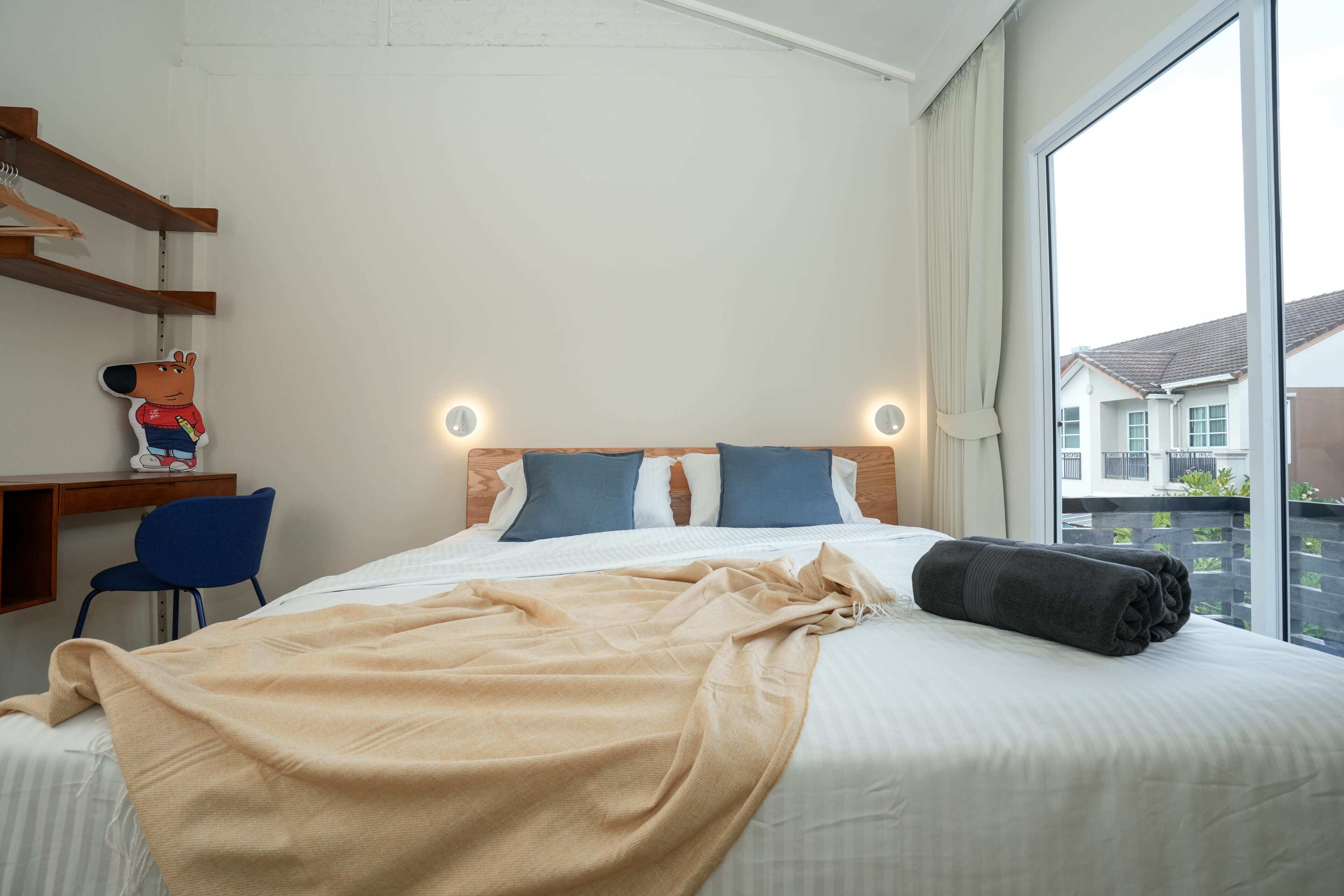 Blackout curtains, iron/ironing board, free WiFi
