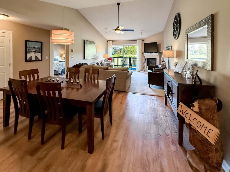 S29 Top-floor Bretton Woods Condo With Stunning Mount Washington Views & Cozy Fireplace - Bethlehem, NH