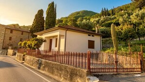 Exterior - Dimora Belvedere • Lucca view • 7 guests (Matraia)