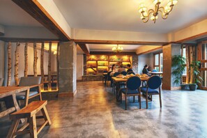 Dining - Zhangjiajie Yinshan Inn Wulingyuan (Zhangjiajie City)