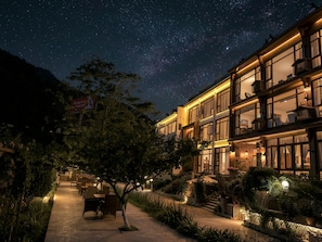 Exterior - Avatar Mountain View · Yinshan Inn - Near Zhangjiajie National Forest Park (Zhangjiajie)