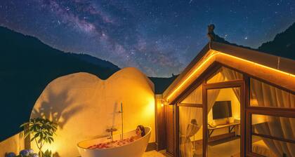 Avatar Mountain View · Yinshan Inn - Near Zhangjiajie National Forest Park