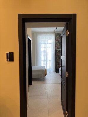 Deluxe Double or Twin Room | In-room safe, desk, laptop workspace, soundproofing - Napoli Svelata Toledo (Napoli)