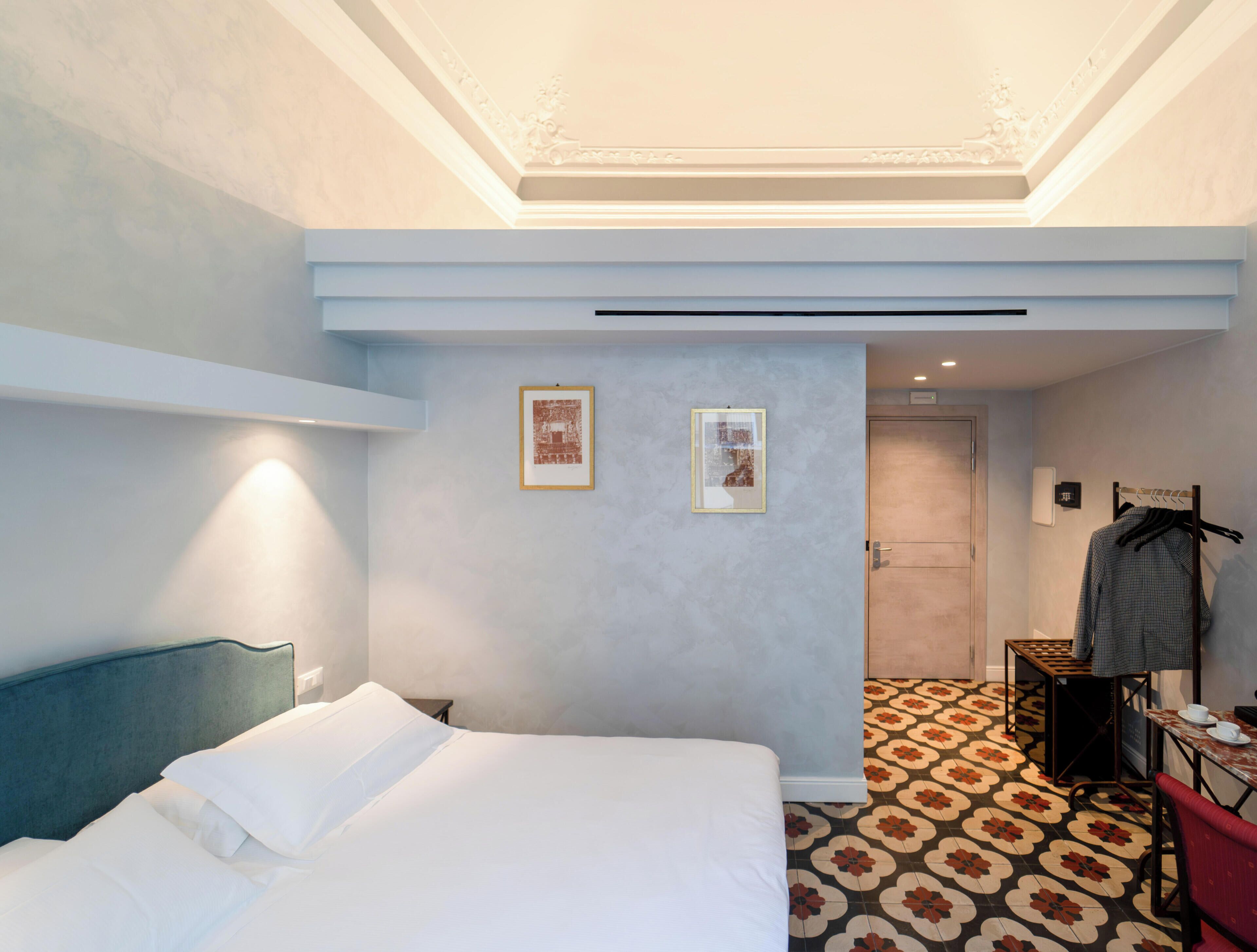 Casa geminada luxo, sacada, vista para a cidade | Cofres nos quartos, Wi-Fi de cortesia