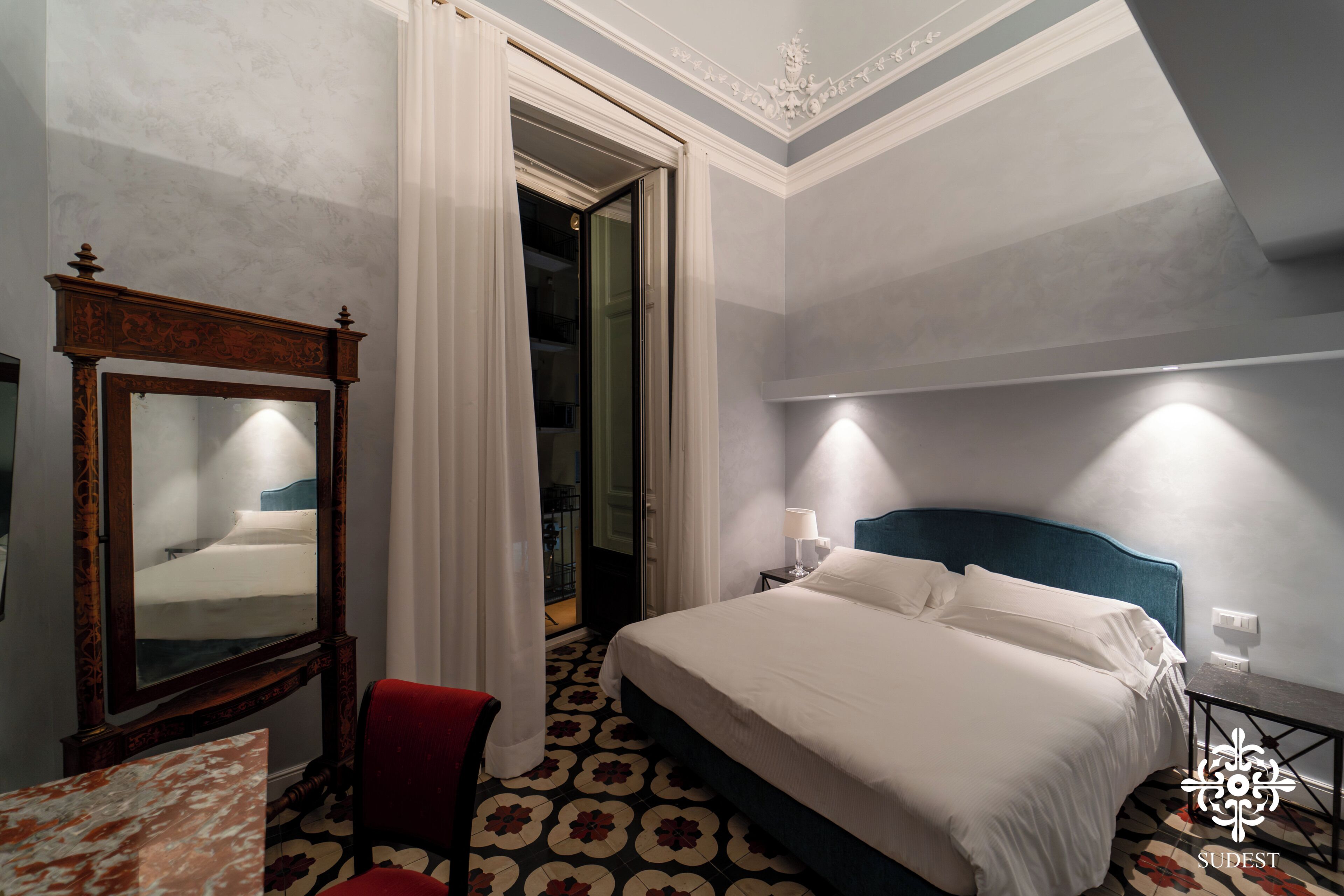 Deluxe resortwoning, balkon, uitzicht op stad | Een kluis op de kamer, gratis wifi