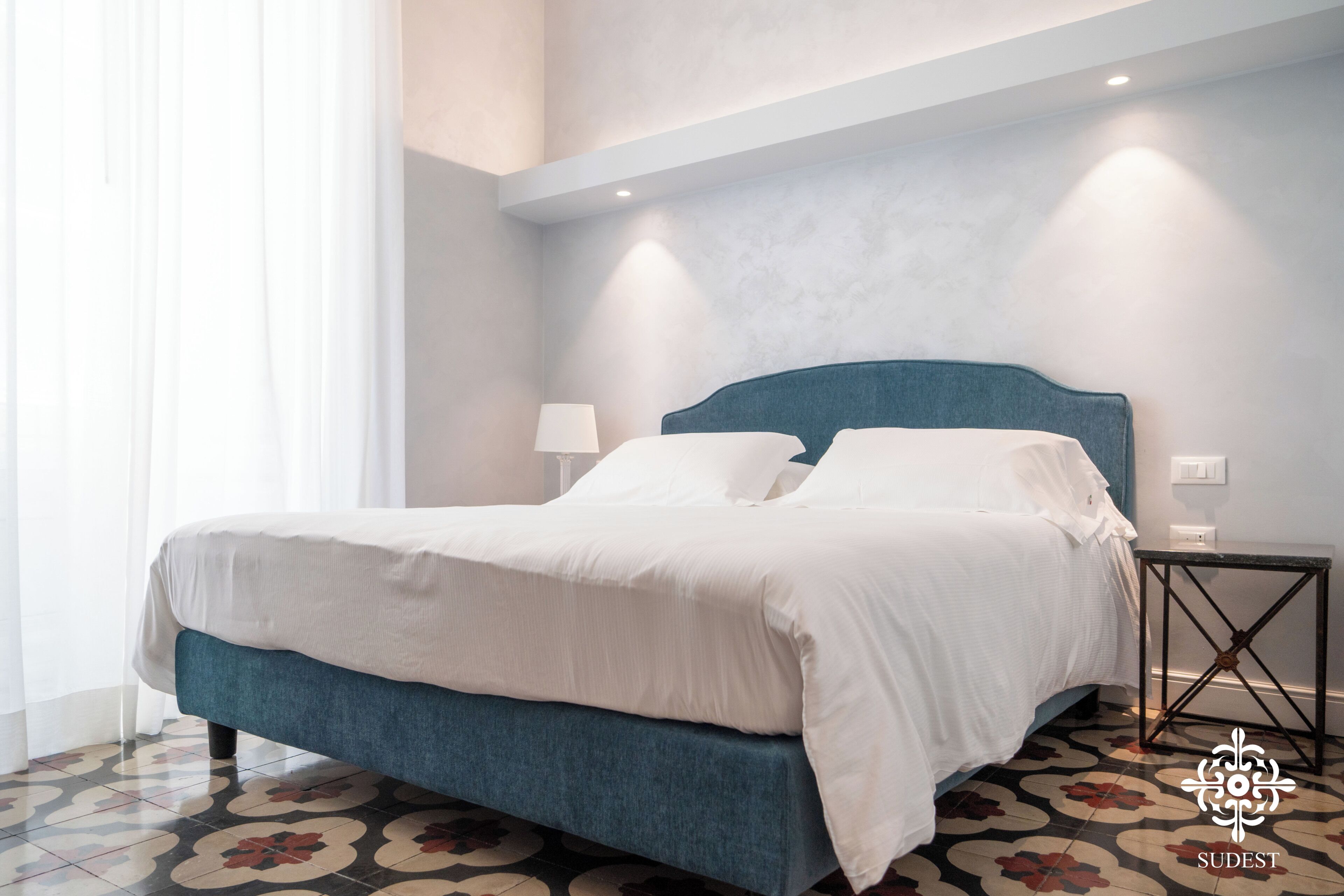 Residenza Deluxe, balcone, vista città | Una cassaforte in camera, Wi-Fi gratuito