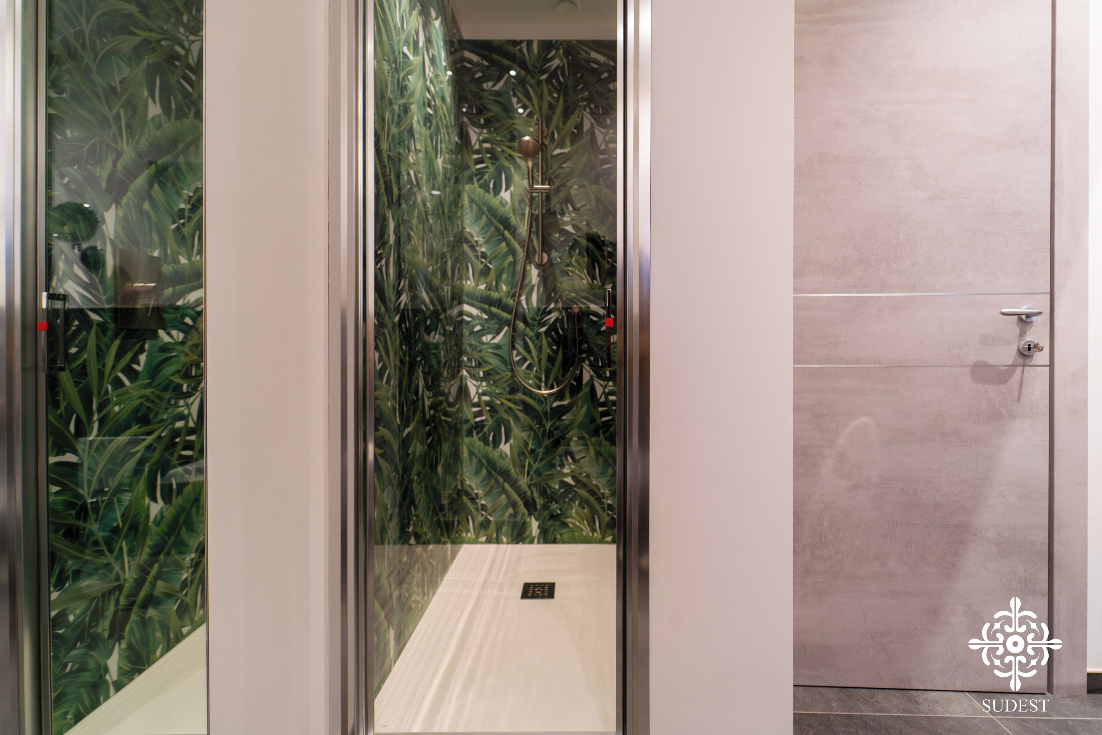 Maison mitoyenne Standard, balcon, vue ville | Salle de bain | Douche, sèche-cheveux, serviettes fournies, savon