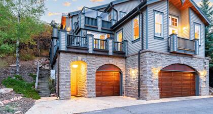 Steps to Town Lift | Ski Access | 6BR w/ Views & 3-Car Garage
