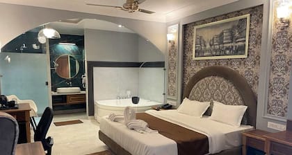 Mahal E Noor Amritsar Sirsa