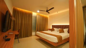 Desk, laptop workspace, free WiFi, wheelchair access