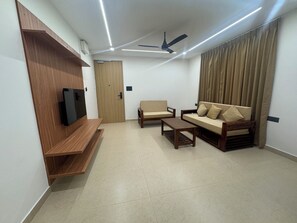 Family Quadruple Room | Living area - Arunaragha (Mysuru)