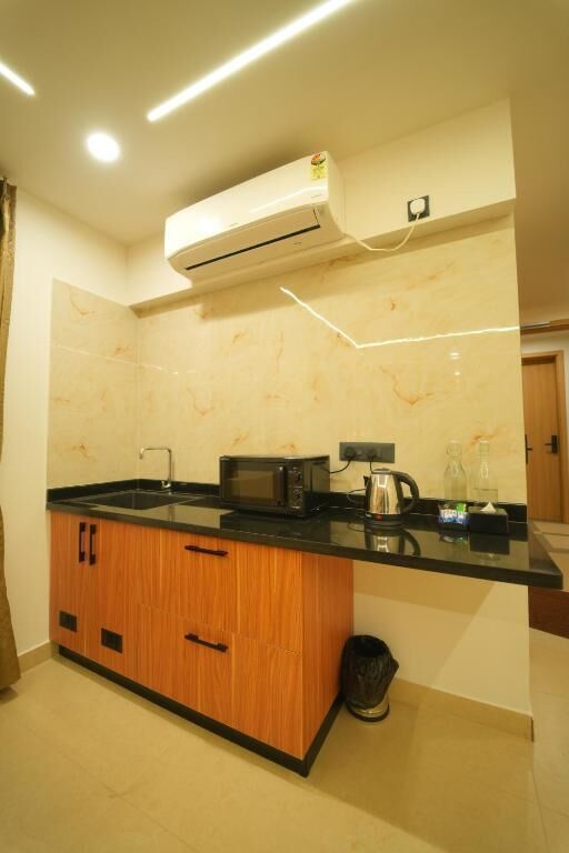 开间 | 私人厨房 | 微波炉、厨具/餐具