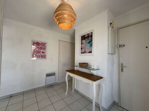 Interior - Apartment with sea view - 4 guests (Cavalaire-sur-Mer)