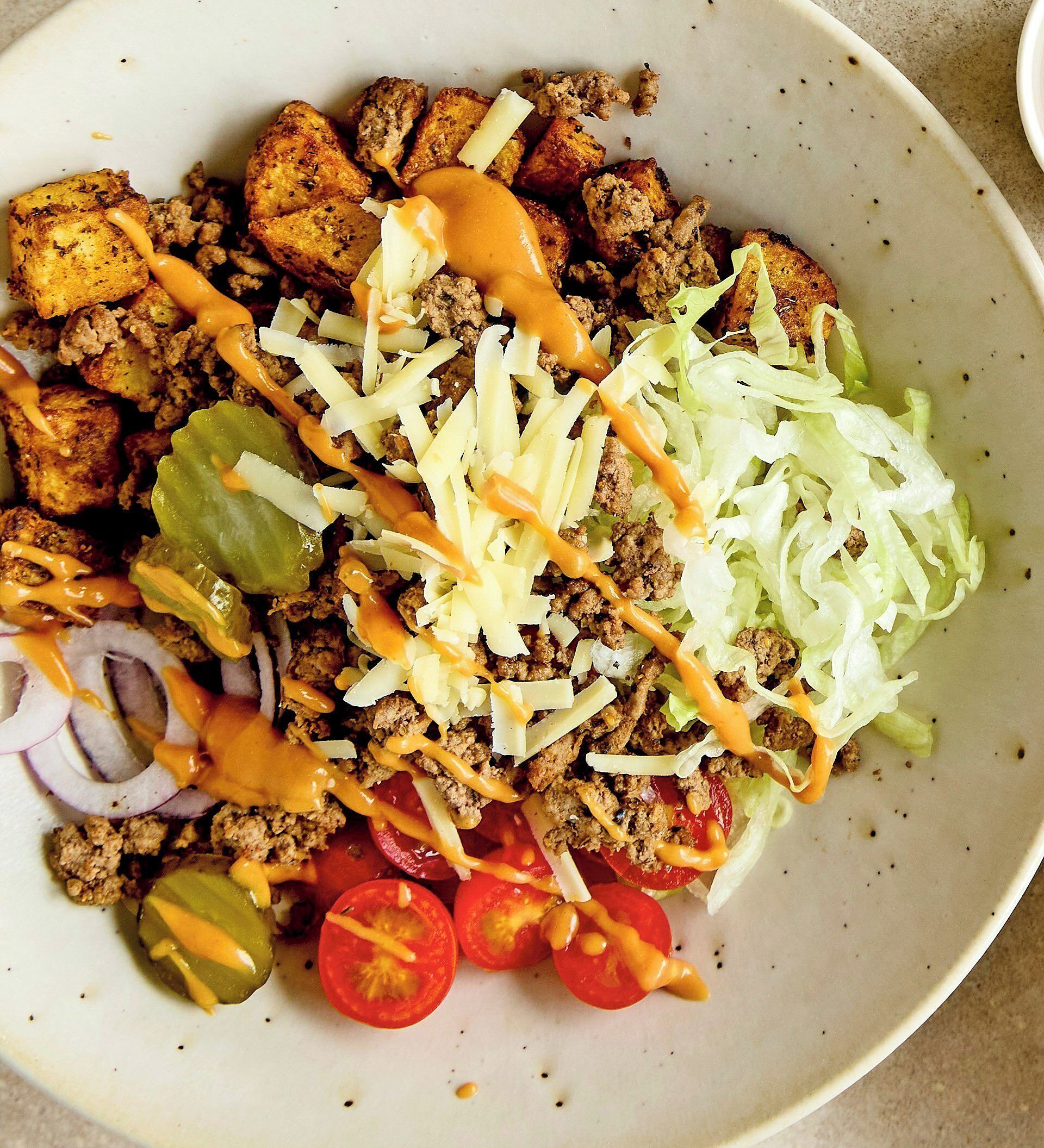 Alimentos y bebidas