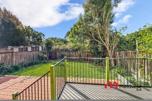 House - Metawise Spacious 4-bedroom Home in Cherrybrook (Sydney)