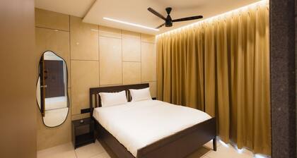 Nirrtul Crystal 1BHK Apartment Cozy & Quite