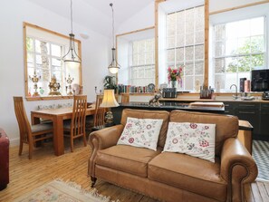 Interior - The Old School (Peebles)