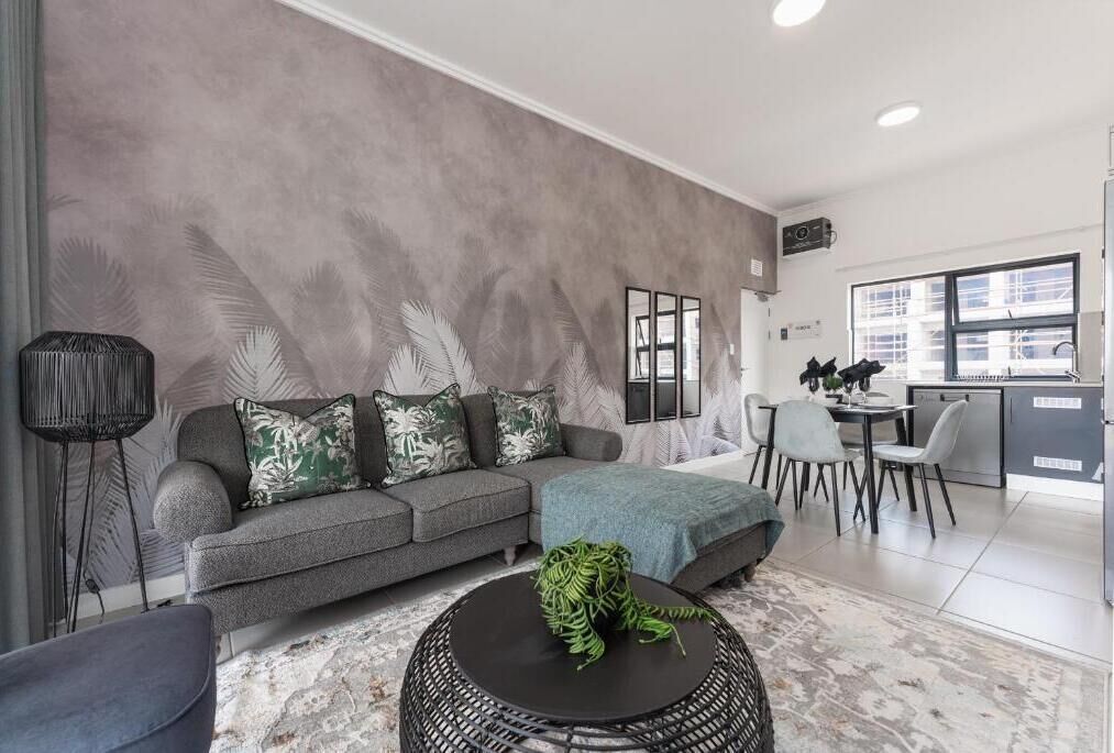 Luxury Apartment, 1 Queen Bed (Luxury1-Bedroom Upper Floor Apartment) | Living area | Smart TV