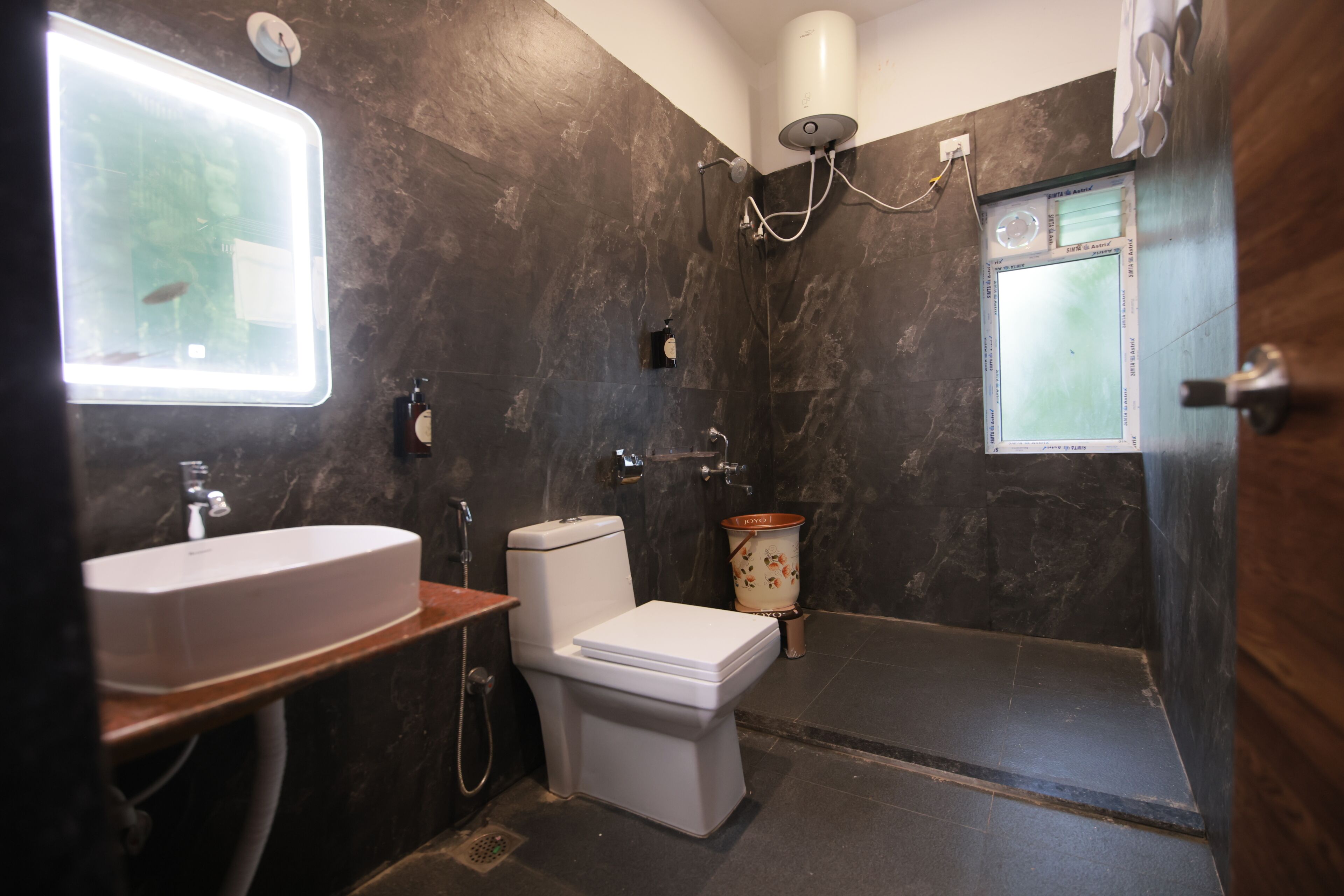 Dusche, Handtücher, Seife