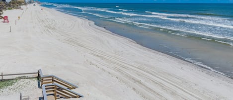Beach nearby, beach towels