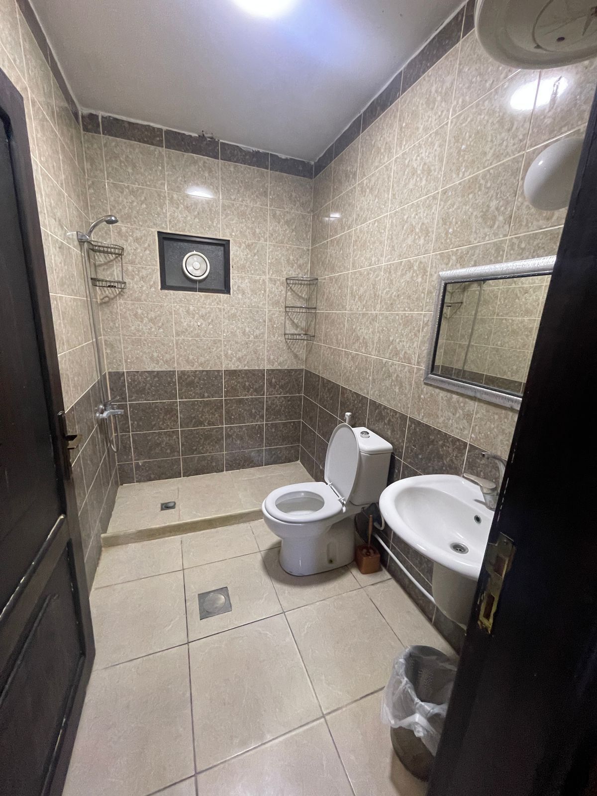 Family Suite, 3 Bedrooms | Bathroom | Hair dryer, slippers, towels, soap