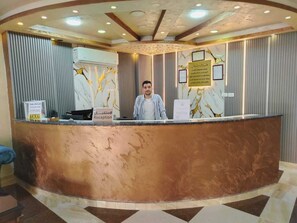 Reception - Siveen Hotel (Amman)