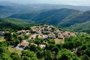 Aerial view - Bed and Breakfast 'Luxurious Love Room By Vill'amore' with Private Terrace, Wi-Fi and Air Conditioning (Solaro)