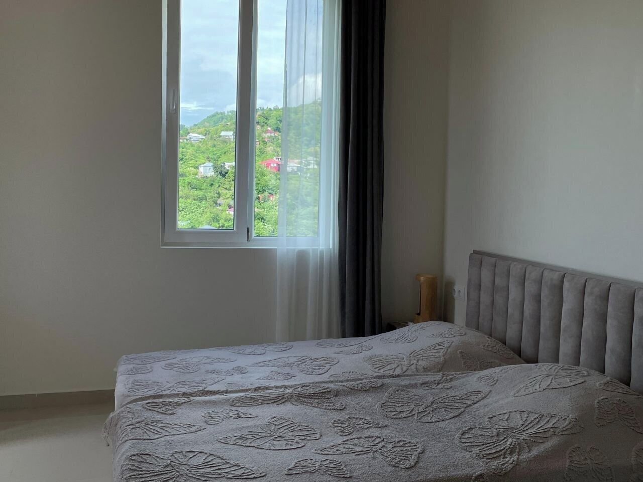 Double or Twin Room, Garden View | Desk, laptop workspace, blackout drapes, soundproofing